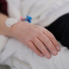 Il freddo mette a rischio cuore e ossa nei pazienti con danno renale