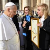 La Fondazione Artemisia ETS ricevuta da Papa Leone, la dignità della persona è al centro della cura